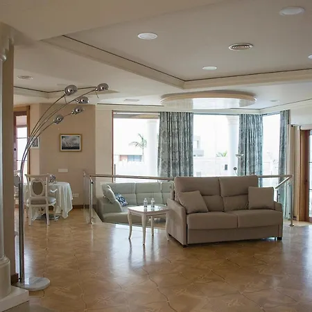 Nautilus Luxury Holiday * Costa Adeje (Tenerife)