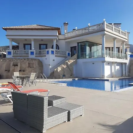 Villa Nautilus Luxury Holiday *