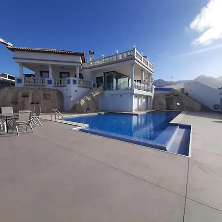 Nautilus Luxury Holiday * Costa Adeje (Tenerife)